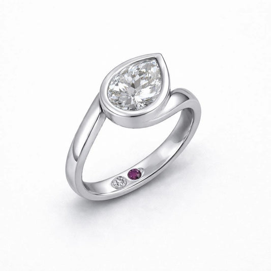 Elara Solitaire Ring