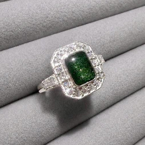 Aurelia Halo Ring
