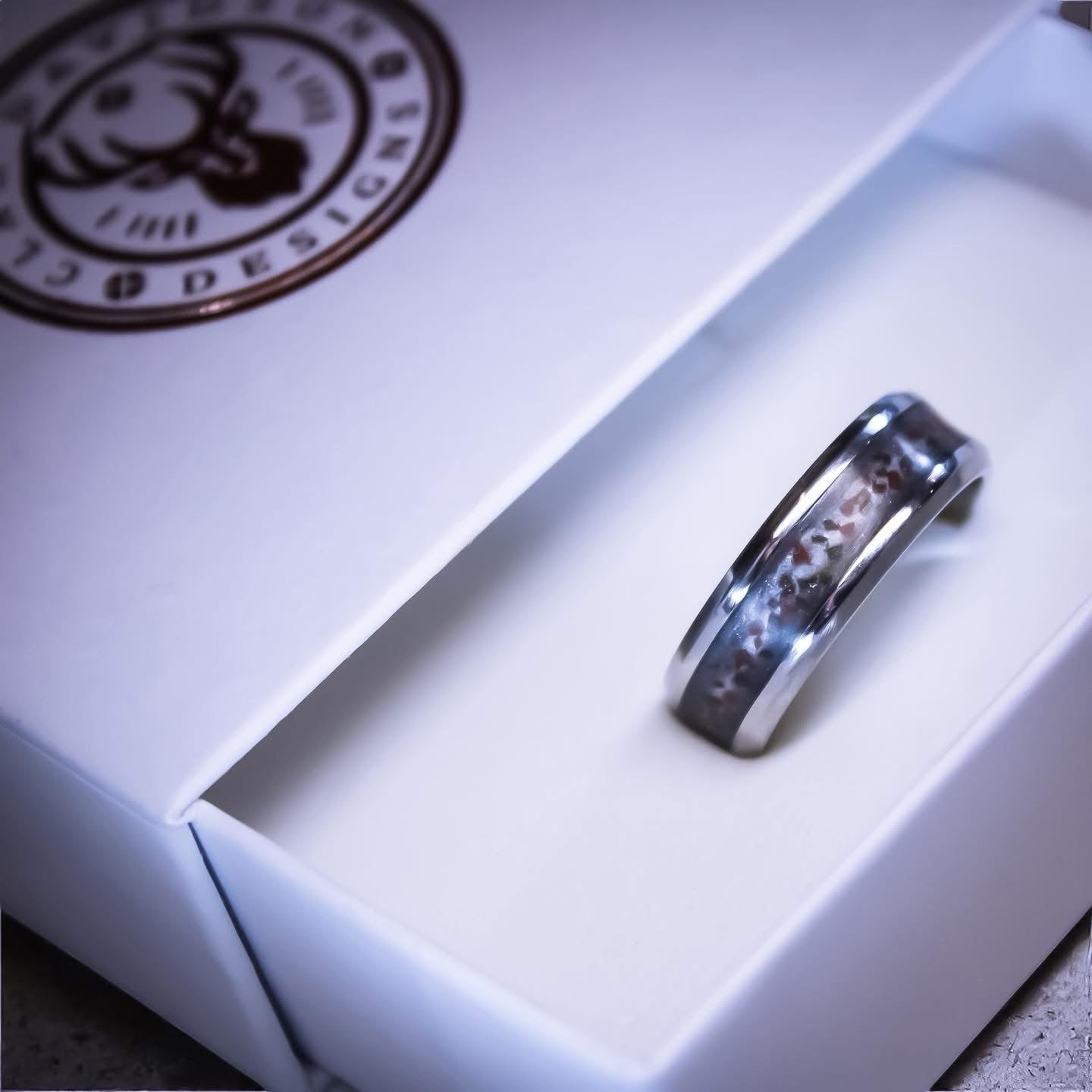 Titanium Bevelled Channel Ring 8mm