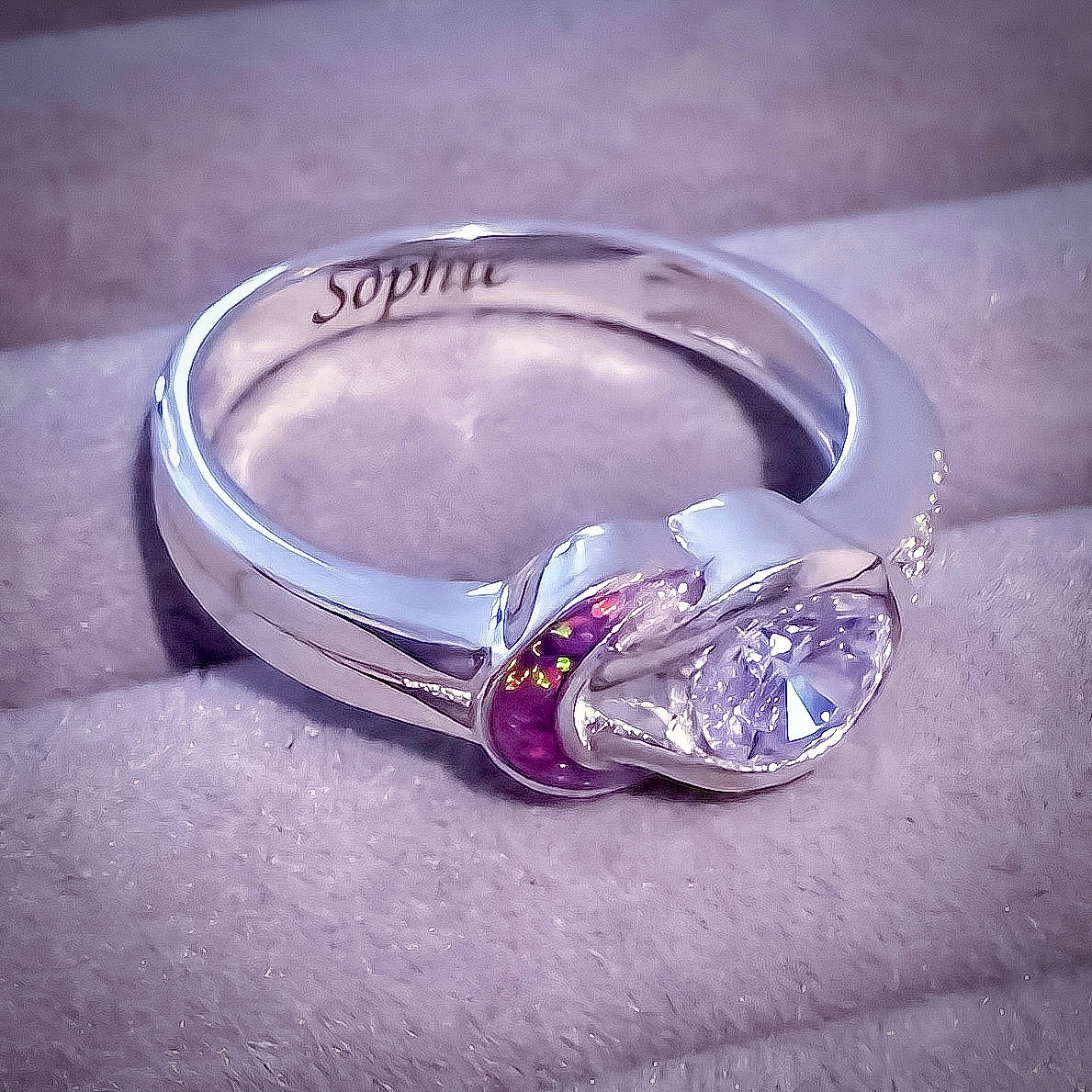 Luna Halo Ring